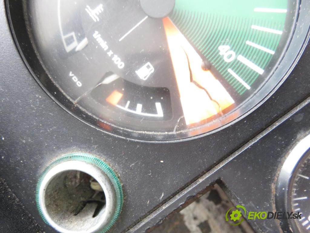 VW LT 40-55 I Platforma / podwozie (293-909) KABINA/PLATFORMA 1995 70,00 2.4 TD - ACL 2383,00 prístrojovka na ODKAZ 281919033CT ; 281919059M