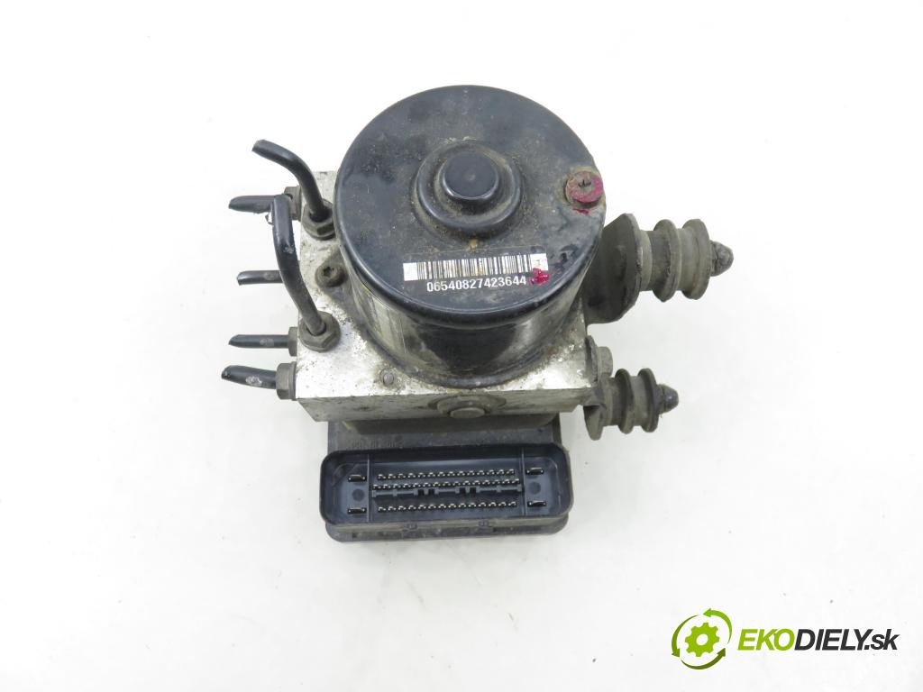 AUDI A3 (8P1) HB 2004 103,00 2.0 TDI 16V quattro - BKD 1968,00 Pumpa ABS 1K0907379E ; 1K0614517C ; 10096003493 (Pumpa ABS)