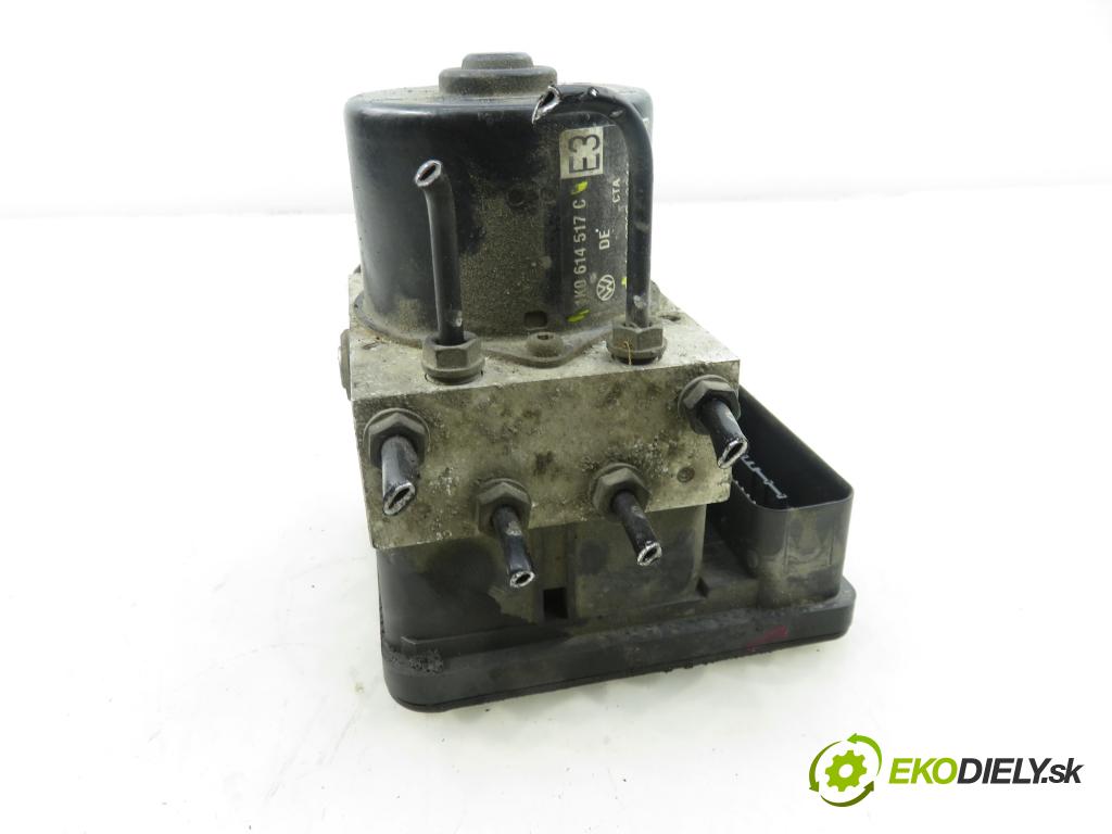 AUDI A3 (8P1) HB 2004 103,00 2.0 TDI 16V quattro - BKD 1968,00 pumpa ABS 1K0907379E ; 1K0614517C ; 10096003493 (Pumpa ABS)