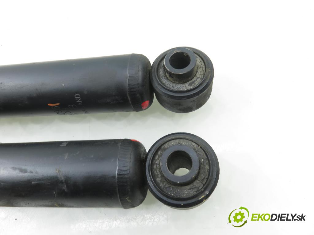 VW LT 40-55 I Platforma / podwozie (293-909) KABINA/PLATFORMA 1995 70,00 2.4 TD - ACL 2383,00 tlumič PT 444096
