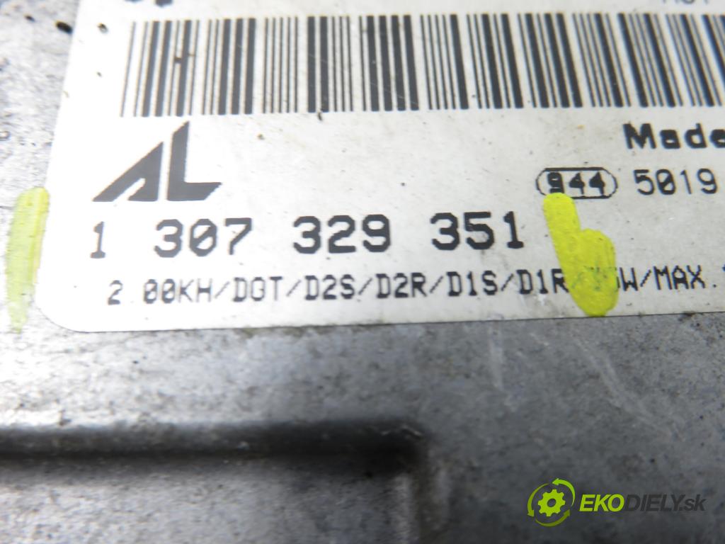PEUGEOT 308 (4A_, 4C_) HB 2012 0,00 1.6 HDi - 9HR (DV6C) 1560,00 Menič xenonová 1307329351