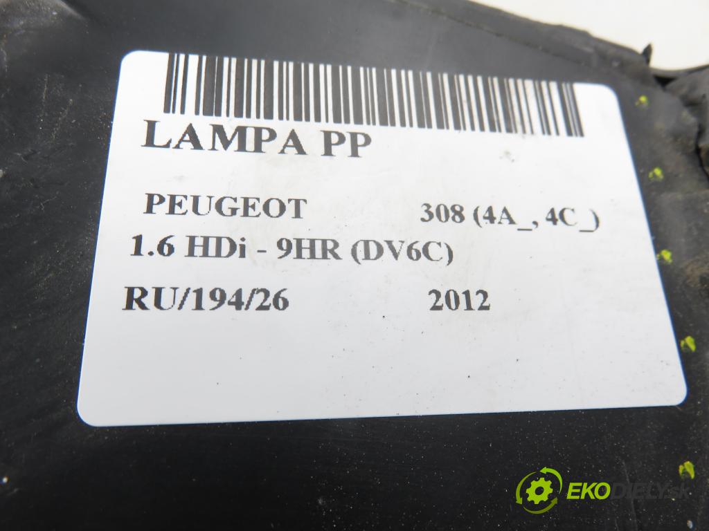PEUGEOT 308 (4A_, 4C_) HB 2012 0,00 1.6 HDi - 9HR (DV6C) 1560,00 světlo PP 9674040180