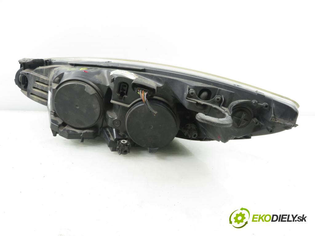 PEUGEOT 308 (4A_, 4C_) HB 2012 0,00 1.6 HDi - 9HR (DV6C) 1560,00 světlo PP 9674040180