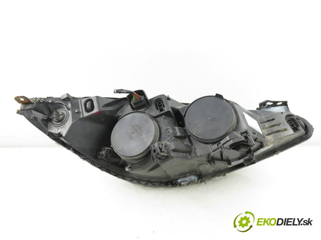 PEUGEOT 308 (4A_, 4C_) HB 2012 0,00 1.6 HDi - 9HR (DV6C) 1560,00 světlo LP