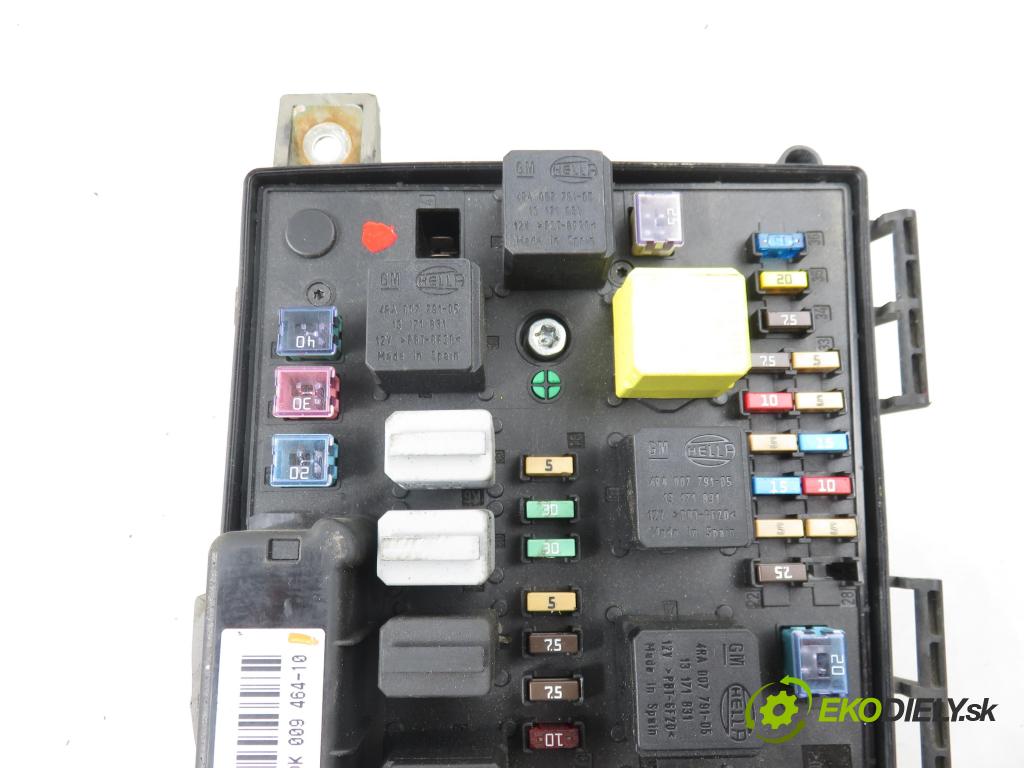 OPEL ZAFIRA B (A05) MINIVAN 2006 74,00 1.9 CDTI 8V 101 - Z 19 DTL 1910,00 MODUL BSM 13242781 ; 5DK00946410