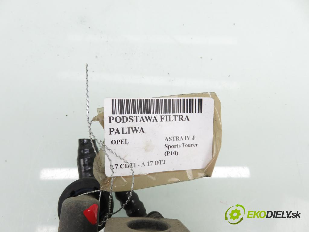 OPEL ASTRA J Sports Tourer (P10) KOMBI 2011 81,00 1.7 CDTI - A 17 DTJ 1686,00 Obal filtra paliva 13251276 (Obal palivového filtra)