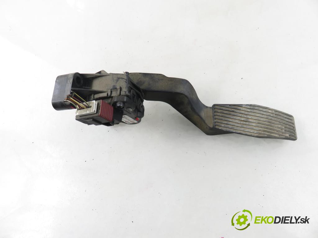 OPEL ZAFIRA B (A05) MINIVAN 2006 74,00 1.9 CDTI 8V 101 - Z 19 DTL 1910,00 Potenciometer plynu 9202341BT ; 6PV00811400 (Potenciometer plynového pedálu)