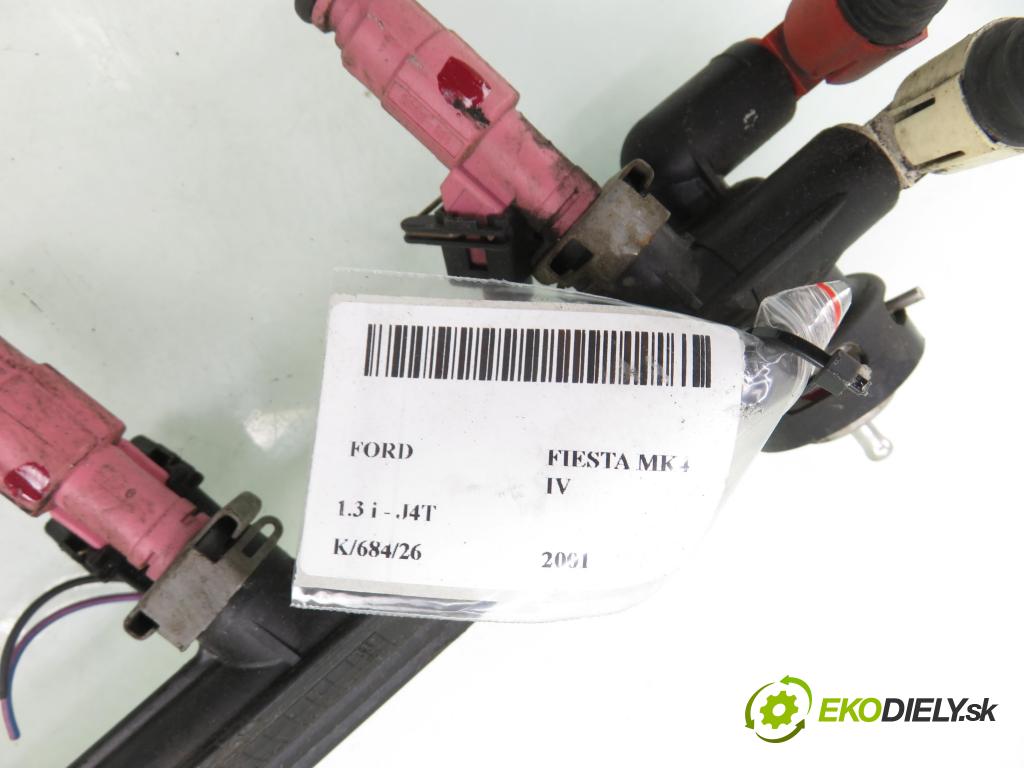 FORD FIESTA IV (JA_, JB_) HB 2001 44,00 1.3 i - J4T 1299,00 lišta vstřikovací 98BFBB ; 98BF9E317BA ; 0280155786 (Vstřikovací lišta)