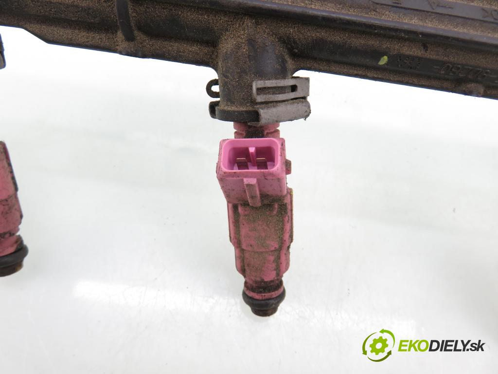 FORD FIESTA IV (JA_, JB_) HB 2001 44,00 1.3 i - J4T 1299,00 lišta vstřikovací 98BFBB ; 98BF9E317BA ; 0280155786 (Vstřikovací lišta)
