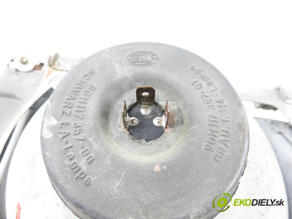 VW LT 40-55 I Platforma / podwozie (293-909) KABINA/PLATFORMA 1995 70,00 2.4 TD - ACL 2383,00 Svetlo LP