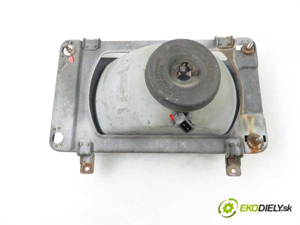 VW LT 40-55 I Platforma / podwozie (293-909) KABINA/PLATFORMA 1995 70,00 2.4 TD - ACL 2383,00 Svetlo PP