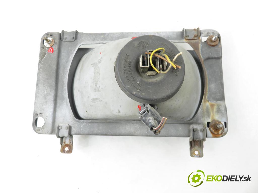 VW LT 40-55 I Platforma / podwozie (293-909) KABINA/PLATFORMA 1995 70,00 2.4 TD - ACL 2383,00 Svetlo PP
