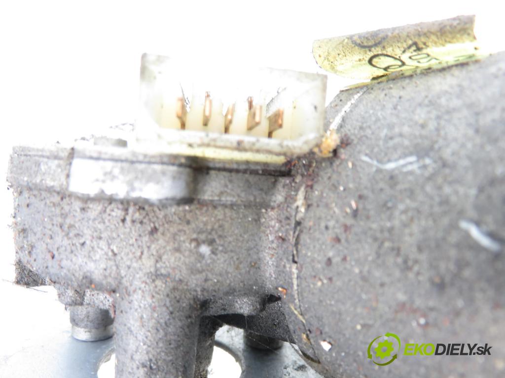 VW LT 40-55 I Platforma / podwozie (293-909) KABINA/PLATFORMA 1995 70,00 2.4 TD - ACL 2383,00 Motorček stieračov 281955325 ; 281955113C