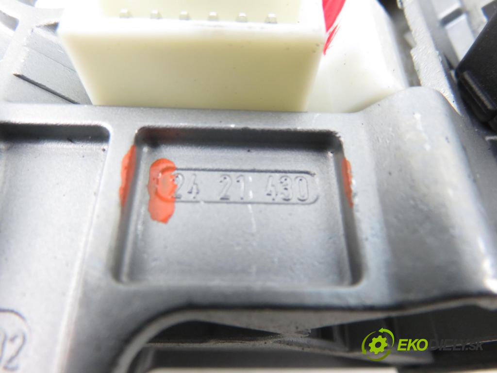 OPEL ZAFIRA B (A05) MINIVAN 2006 74,00 1.9 CDTI 8V 101 - Z 19 DTL 1910,00 spinačka N0501882 ; 2421430 (Spínacia skrinka)