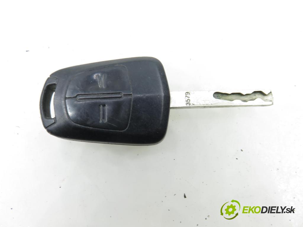 OPEL ZAFIRA B (A05) MINIVAN 2006 74,00 1.9 CDTI 8V 101 - Z 19 DTL 1910,00 spinačka N0501882 ; 2421430 (Spínacia skrinka)