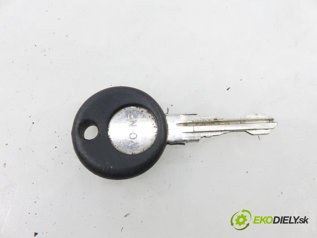 VW LT 40-55 I Platforma / podwozie (293-909) KABINA/PLATFORMA 1995 70,00 2.4 TD - ACL 2383,00 spinačka 171905851 (Spínacia skrinka)