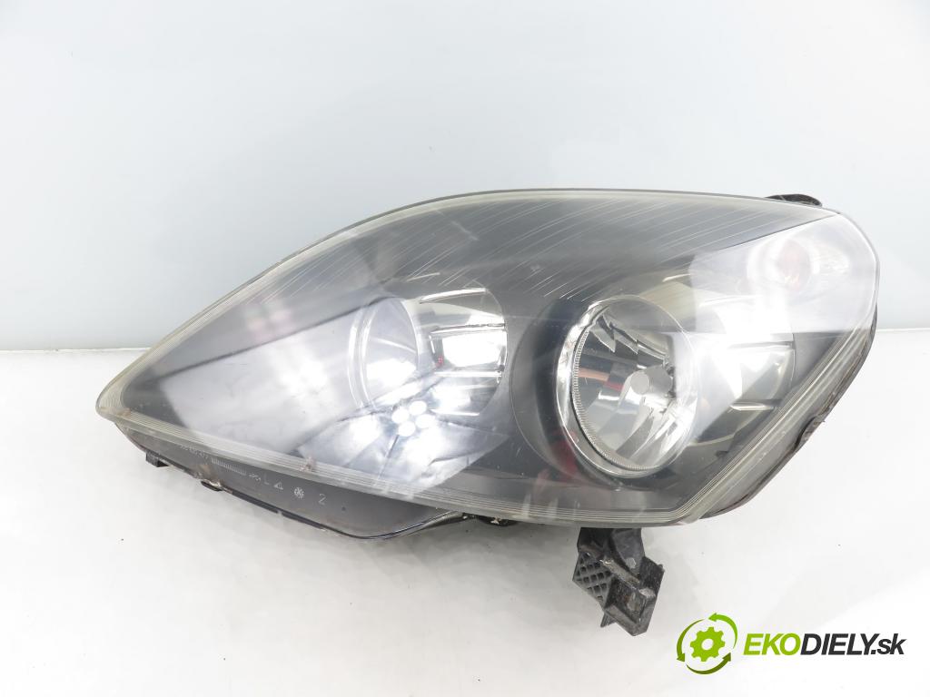 OPEL ZAFIRA B (A05) MINIVAN 2006 74,00 1.9 CDTI 8V 101 - Z 19 DTL 1910,00 světlo LP 24451052