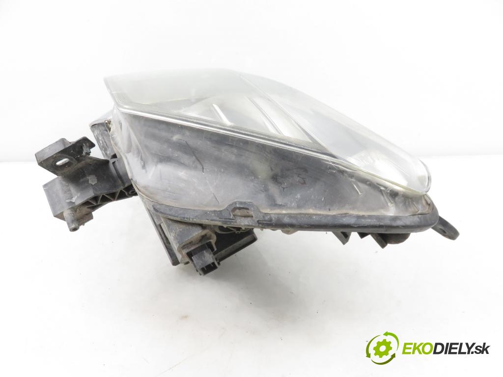 OPEL ZAFIRA B (A05) MINIVAN 2006 74,00 1.9 CDTI 8V 101 - Z 19 DTL 1910,00 světlo LP 24451052