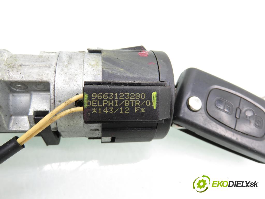 PEUGEOT 308 (4A_, 4C_) HB 2012 0,00 1.6 HDi - 9HR (DV6C) 1560,00 spinačka 36410600 ; 9663123280 (Spínacia skrinka)