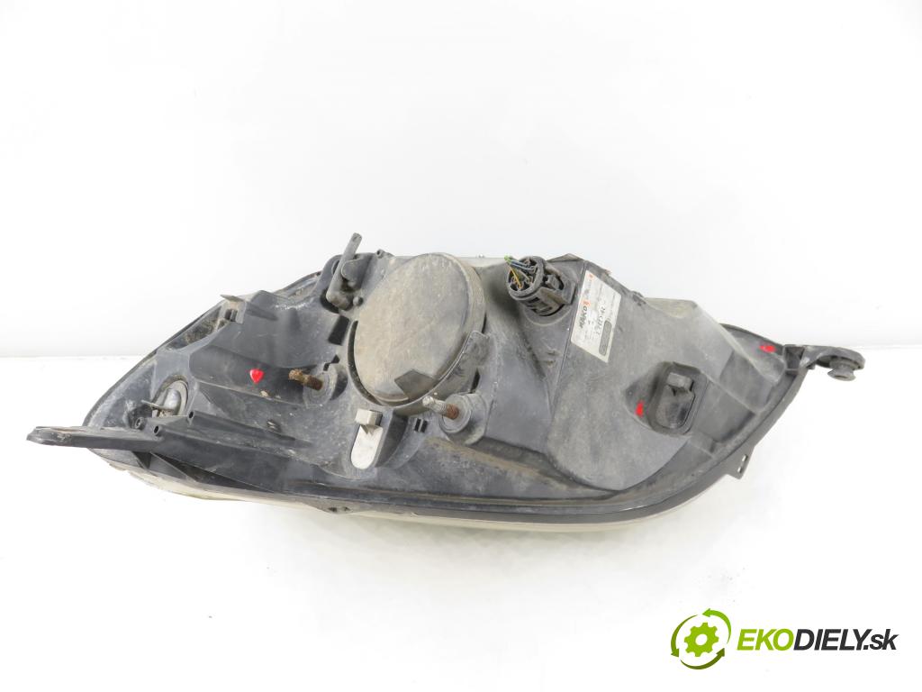 CITROEN NEMO Skrzynia (AA_) FURGON 2009 50,00 1.4 HDi - 8HS (DV4TED) 1398,00 Svetlo PP 45560393