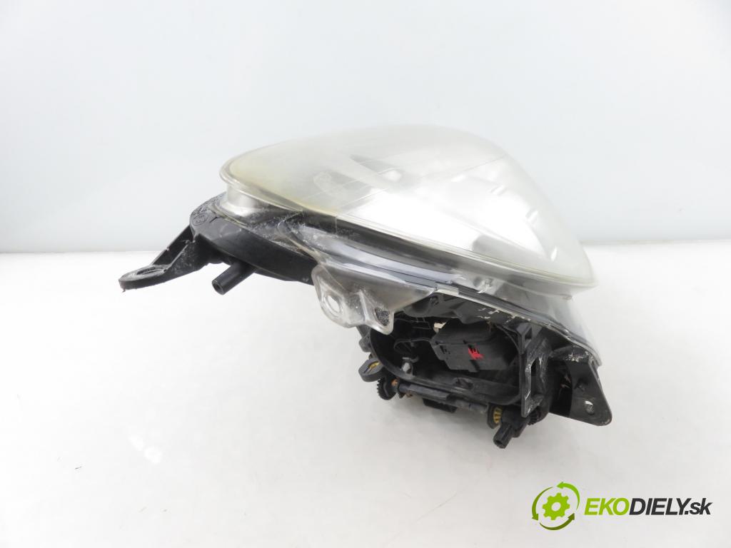 OPEL CORSA D (S07) HB 2010 55,00 1.3 CDTI - Z 13 DTJ 1248,00 Svetlo PP 13186384