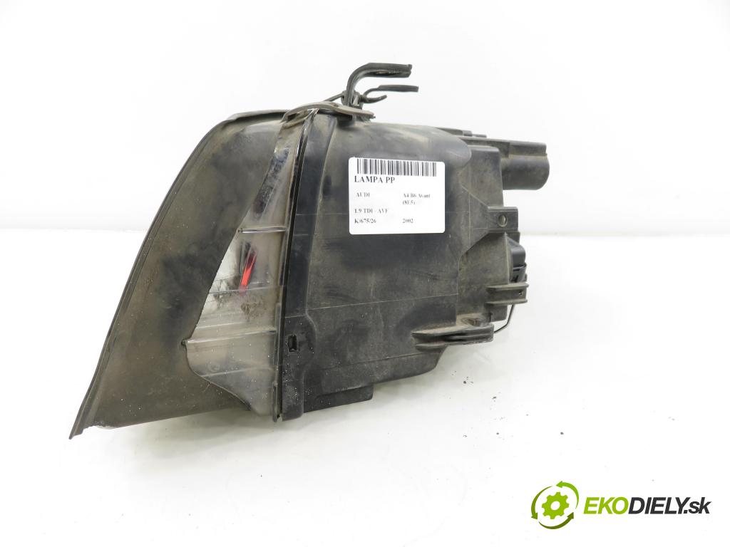 AUDI A4 Avant (8E5, B6) KOMBI 2002 96,00 1.9 TDI PD 130 - AVF 1896,00 Svetlo PP 8E0941030C