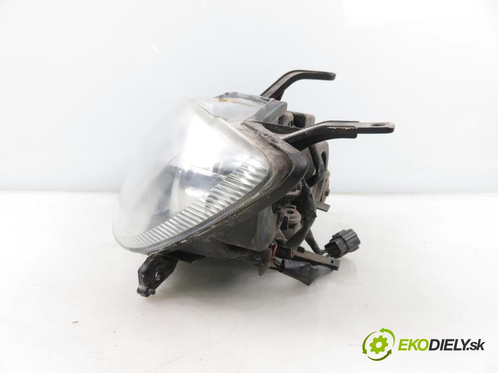 MAZDA 2 (DY) HB 2004 59,00 1.4 - FXJA 1388,00 světlo LP 3M7113W030AF