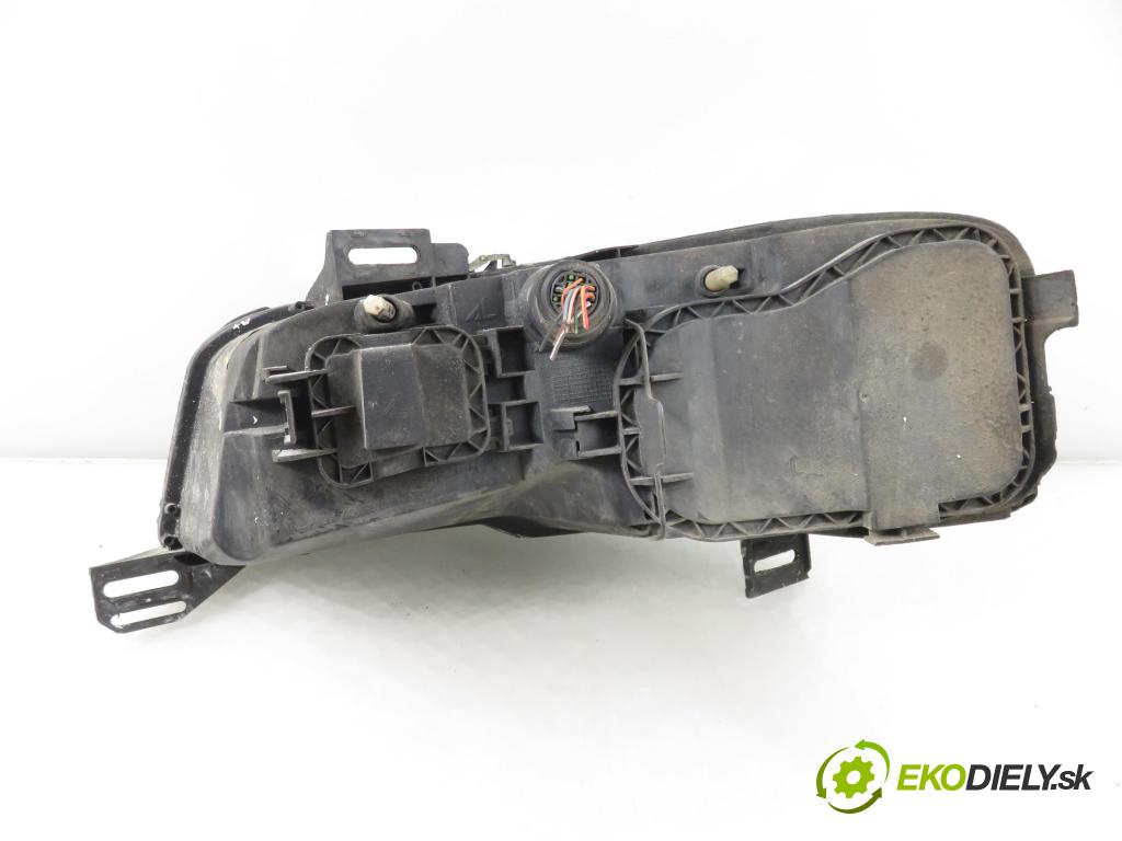 FIAT STILO Multi Wagon (192_) KOMBI 2004 66,00 1.4 16V - 192 B2.000 1368,00 Svetlo PP 517127100
