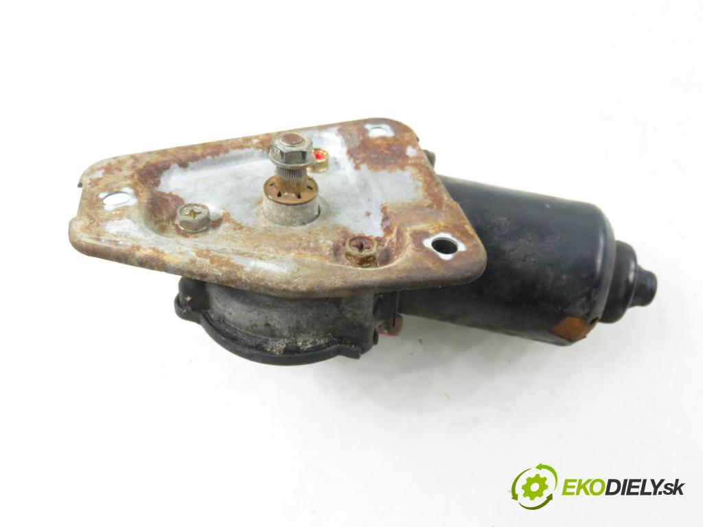 SUZUKI JIMNY (FJ) TERENOWY 2002 59,00 1.3 16V 4WD (SN413) - G13BB 1298,00 Motorček stieračov predný 0590506833