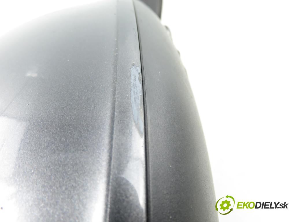 OPEL ASTRA J Sports Tourer (P10) KOMBI 2011 81,00 1.7 CDTI - A 17 DTJ 1686,00 zpětné zrcátko