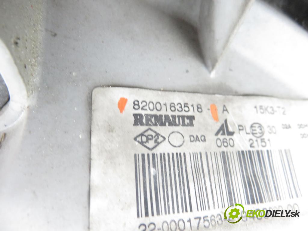 RENAULT MASTER II Skrzynia (FD) FURGON 2004 66,00 2.2 dCI 90 - G9T 750 2188,00 Svetlo PP 8200163518