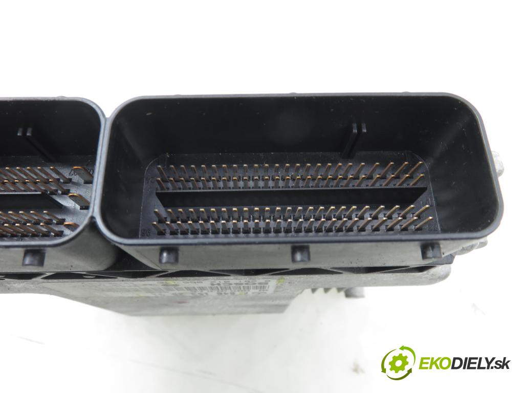 MERCEDES-BENZ VITO / MIXTO Skrzynia (W639) FURGON 2006 0,00 109 CDI - OM 646.980 2148,00 řídící jednotka motora 6461532591 ; 0281012065