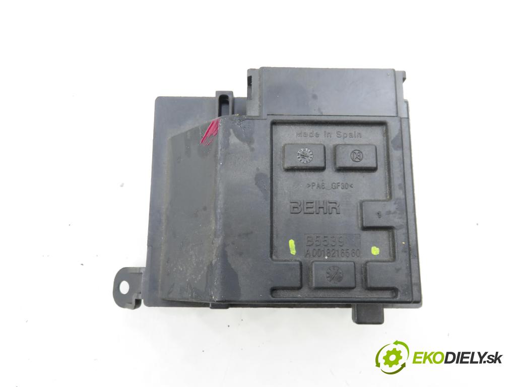MERCEDES-BENZ VITO / MIXTO Skrzynia (W639) FURGON 2006 0,00 109 CDI - OM 646.980 2148,00 ventilátor větráku 7335000562 ; 0018216580