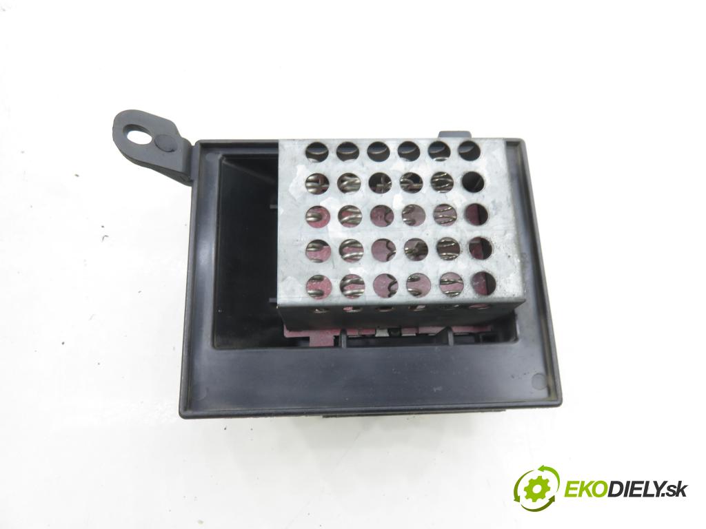MERCEDES-BENZ VITO / MIXTO Skrzynia (W639) FURGON 2006 0,00 109 CDI - OM 646.980 2148,00 ventilátor větráku 7335000562 ; 0018216580