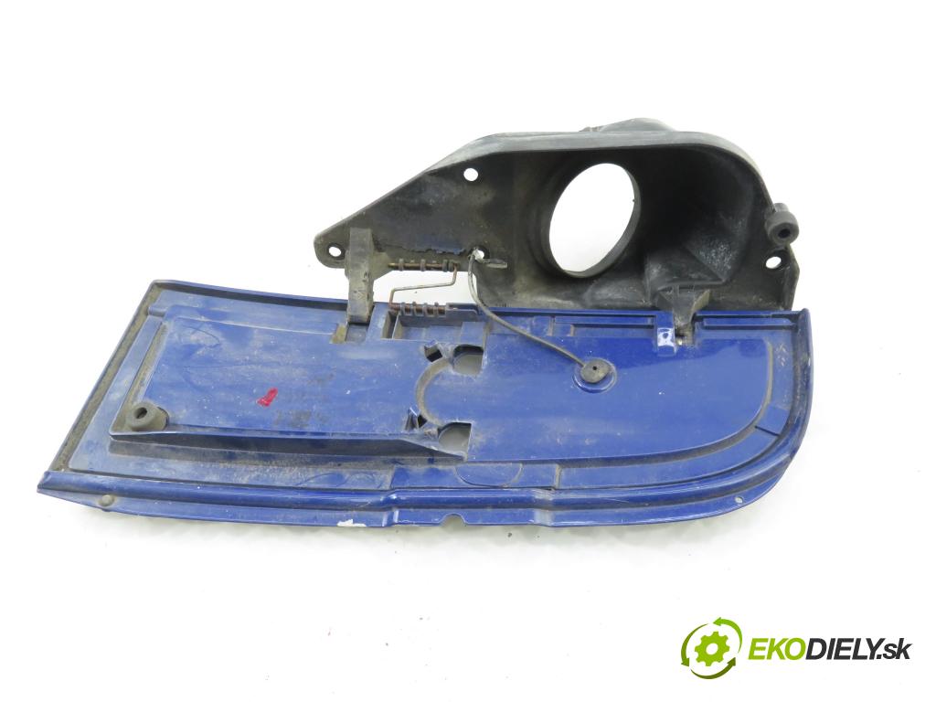 MERCEDES-BENZ VITO / MIXTO Skrzynia (W639) FURGON 2006 0,00 109 CDI - OM 646.980 2148,00 dvířka nádrže paliva 6397500304 ; 6397540034 (Klika dveří ostatní)