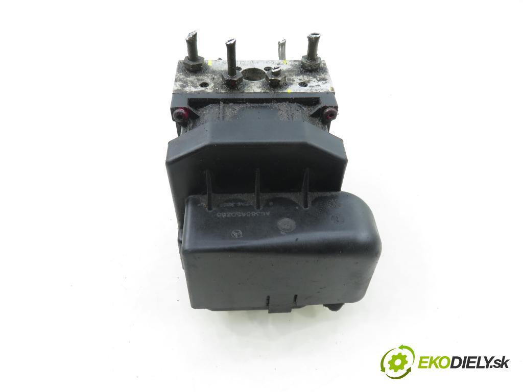 MERCEDES-BENZ VITO / MIXTO Skrzynia (W639) FURGON 2006 0,00 109 CDI - OM 646.980 2148,00 pumpa ABS 0265950159 ; 0014460989 ; 0265225346 (Pumpa ABS)