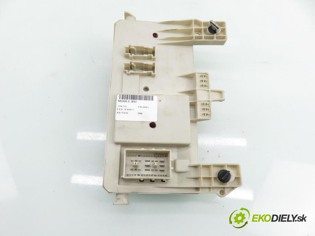 VOLVO V50 (MW) KOMBI 2006 100,00 2.0 D 136 - D 4204 T (PSA) 1997,00 MODUL BSI 8690719