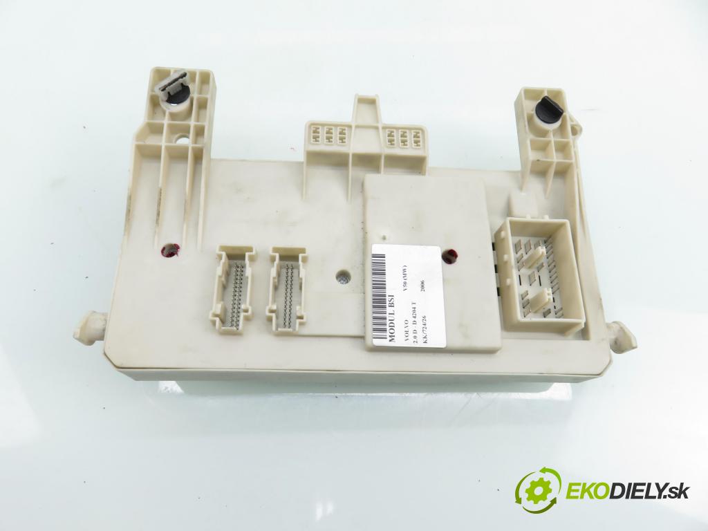 VOLVO V50 (MW) KOMBI 2006 100,00 2.0 D 136 - D 4204 T (PSA) 1997,00 MODUL BSI 8690719