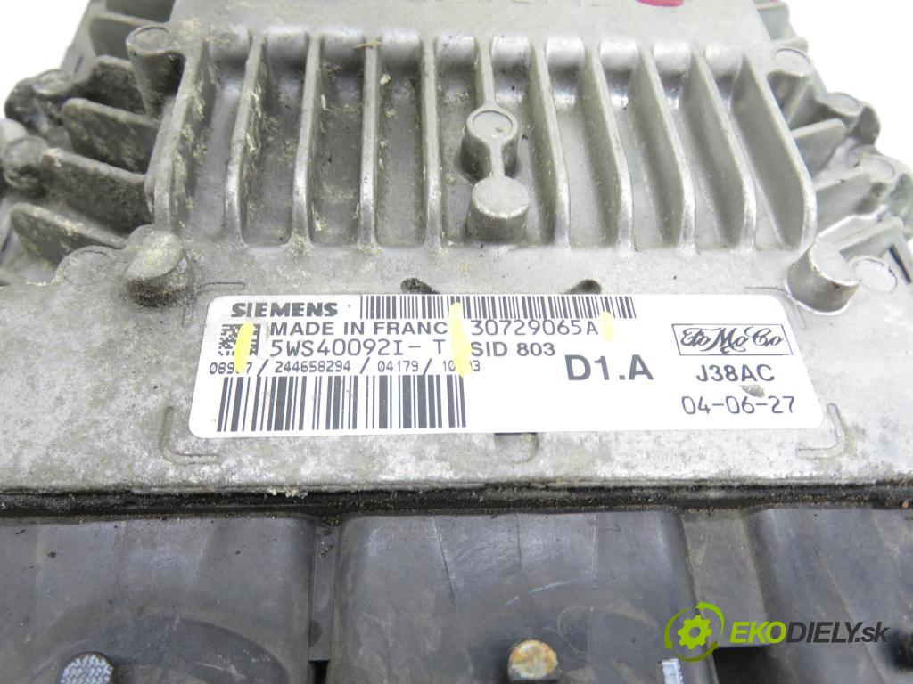 VOLVO V50 (MW) KOMBI 2006 100,00 2.0 D 136 - D 4204 T (PSA) 1997,00 Riadiaca jednotka Motor 5WS40092IT ; 30729065A
