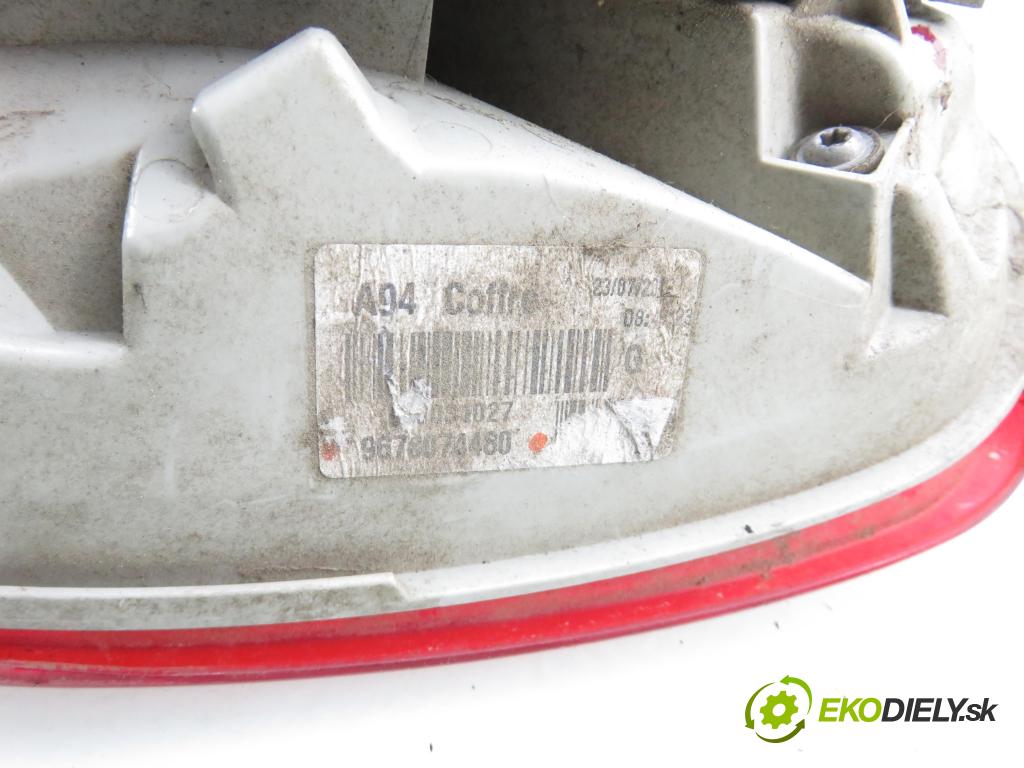 PEUGEOT 2008 I (CU_) KOMBI 2013 84,00 1.6 HDi - 9HD (DV6CTED) 1560,00 světlo levé zadní kufr 9678074480