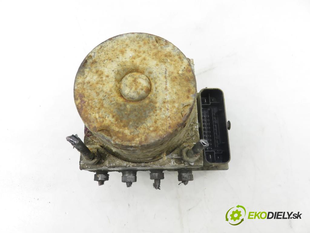 RENAULT MASTER III Skrzynia (FV) FURGON 2012 92,00 2.3 dCi 125 FWD (FV0C, FV0D) - M9T 676 2298,00 Pumpa ABS 476600053R ; 0265800737 ; 0265237015 (Pumpa ABS)