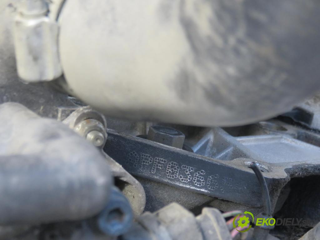 VW GOLF IV (1J1) HB 2001 74,00 1.6 - APF 1595,00 Motor benz. APF