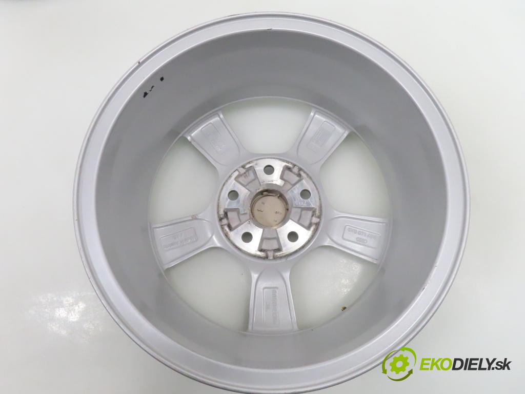 AUDI 0 disky / disk 8V0071496