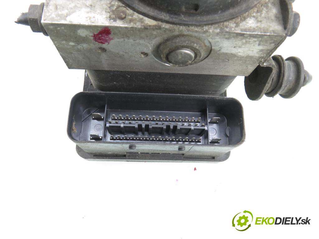 VW GOLF V (1K1) HB 2005 77,00 1.9 TDI PD 105 - BKC 1896,00 Pumpa ABS 1K0907379K ; 10096003483 ; 1K0614517H (Pumpa ABS)