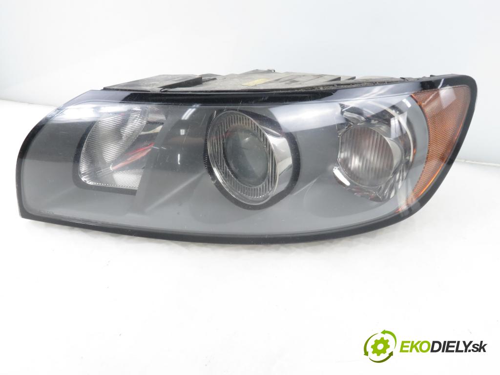 VOLVO V50 (MW) KOMBI 2006 100,00 2.0 D 136 - D 4204 T (PSA) 1997,00 Svetlo LP 30698885