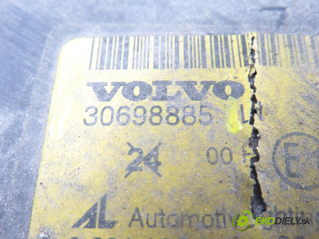 VOLVO V50 (MW) KOMBI 2006 100,00 2.0 D 136 - D 4204 T (PSA) 1997,00 Svetlo LP 30698885