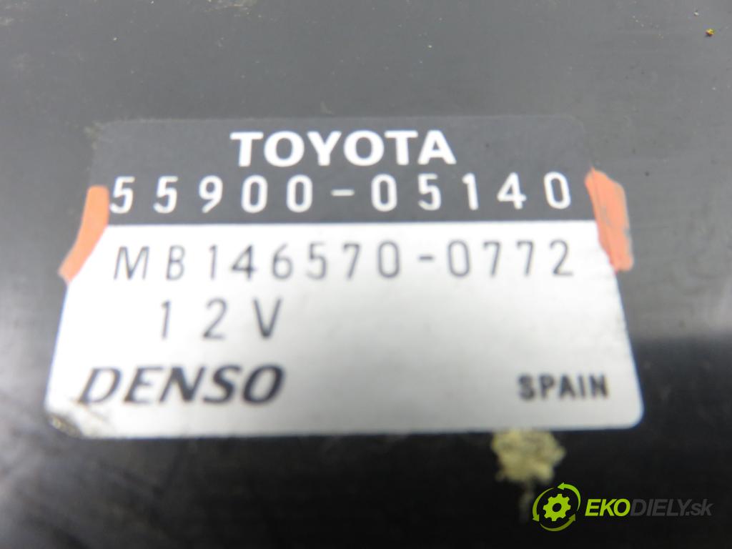 TOYOTA AVENSIS sedan (_T25_) SEDAN 2003 108,00 2.0 (AZT250_) - 1AZ-FSE 1998,00 Panel kúrenia KLIMATRONIK MB1465700772 ; 5590005140