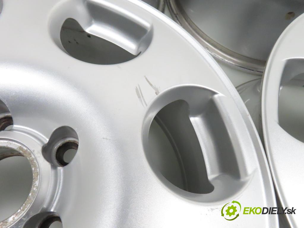AUDI 0 disky / disk 8E0601025F