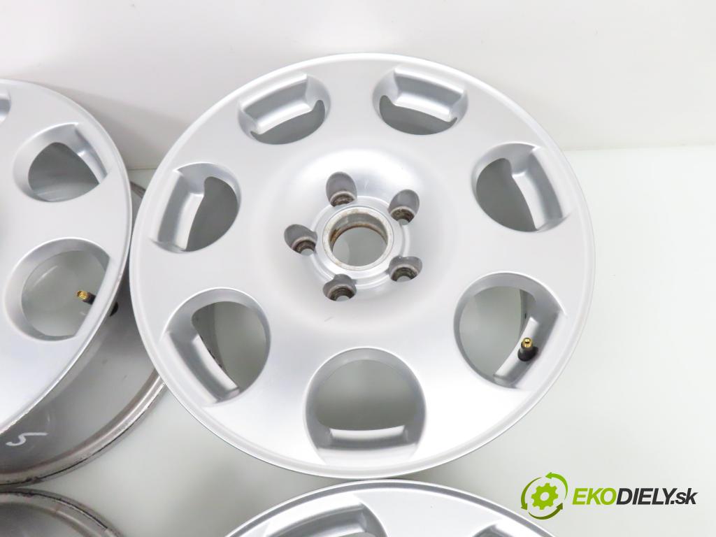AUDI 0 disky / disk 8E0601025F