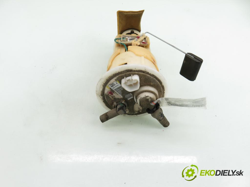 TOYOTA YARIS (_P1_) HB 2002 50,00 1.0 VVT- i 68 - 1SZ-FE 998,00 Pumpa paliva 770200D010 ; 770200D010A